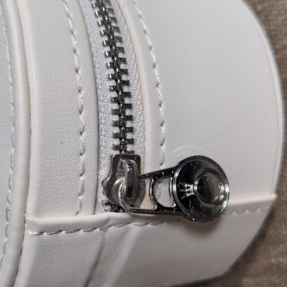 New Pandora White Round Jewelry Case + Box, Multi sections, Pouch, Travel - Picture 6 of 7